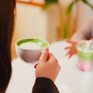 youngers enjoying matcha drinks